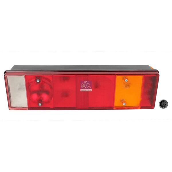 Tail Light R/h