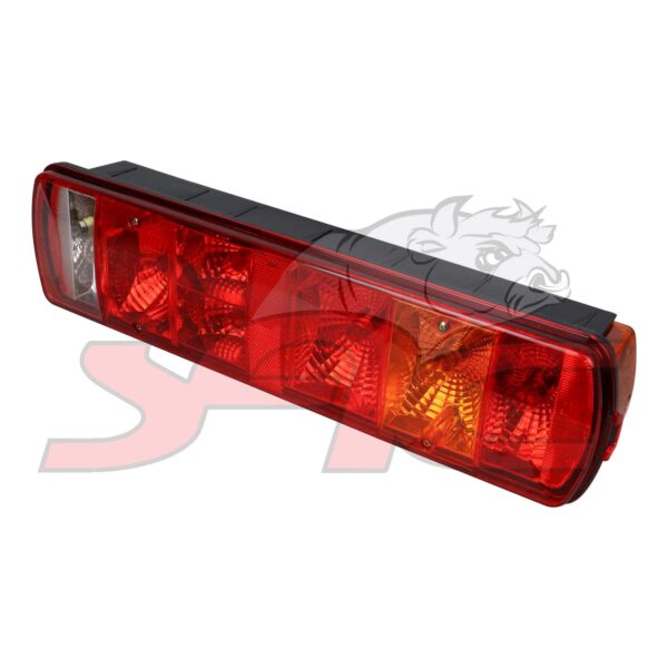 FAW JH6 28.500 FT TAIL LIGHT L/H