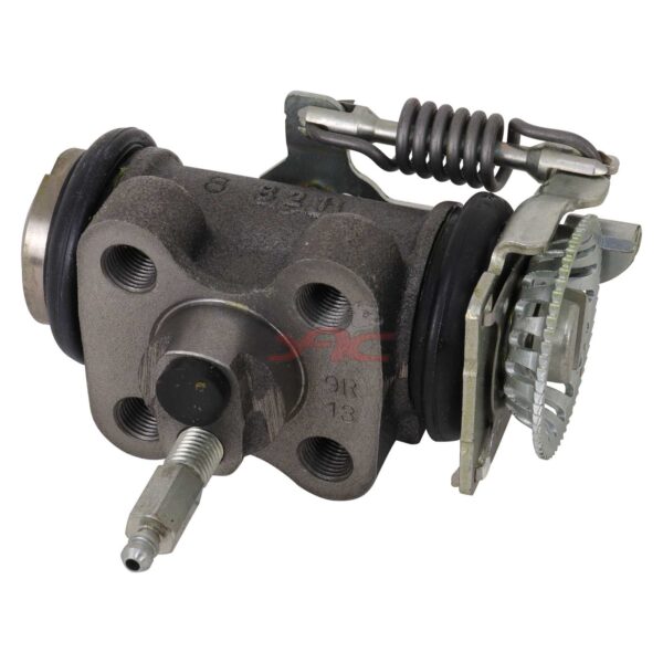 HINO 300 816 REAR WHEEL CYLINDER FRT R/H