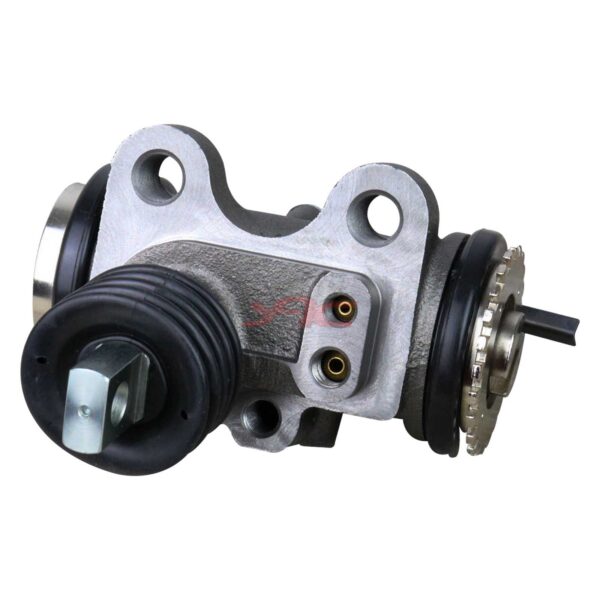 UD 80 REAR HANDBRAKE WHEEL CYLINDER R/H