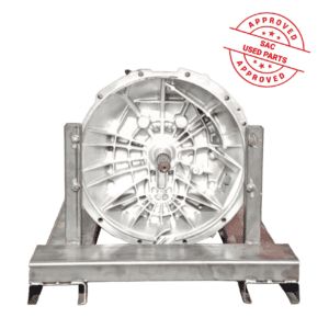 HINO 300 6 SPEED MANUAL GEARBOX